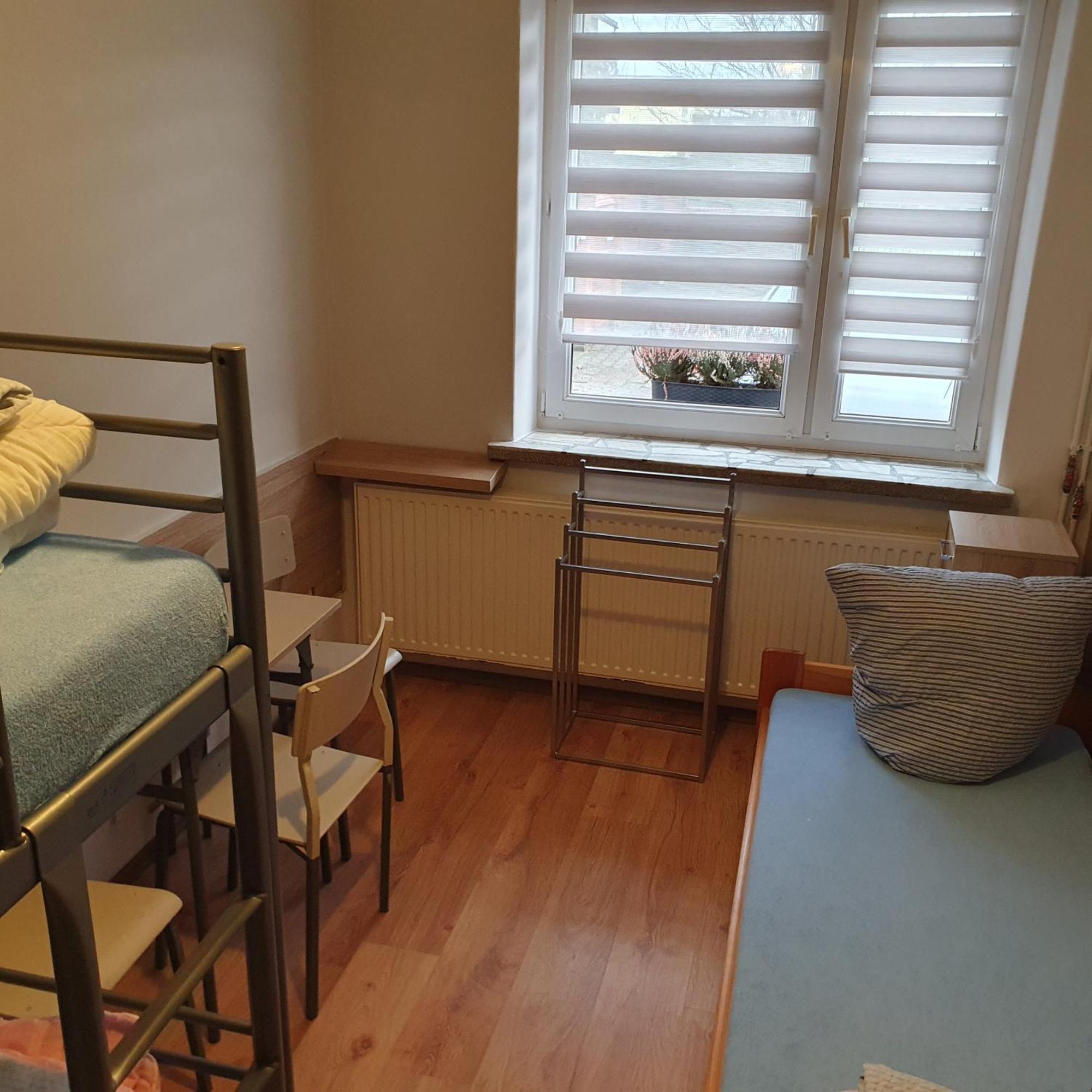Noclegi Silesia Aster Tychy Habitación foto